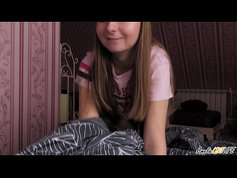 ❤️ Rubia chupa a su mejor amigo profundamente y recibe una corrida en la boca ️❌ Porno en es.porn-mz.ru ❌️